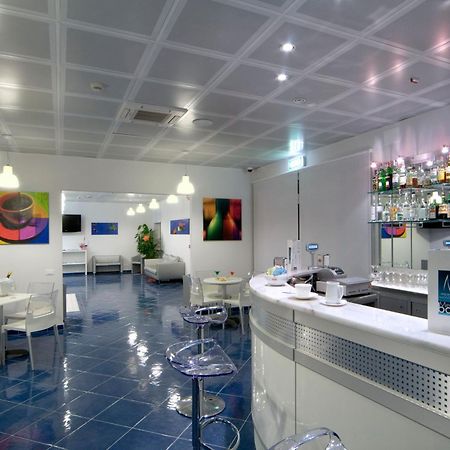 Aurea Hotel Tortoreto Buitenkant foto
