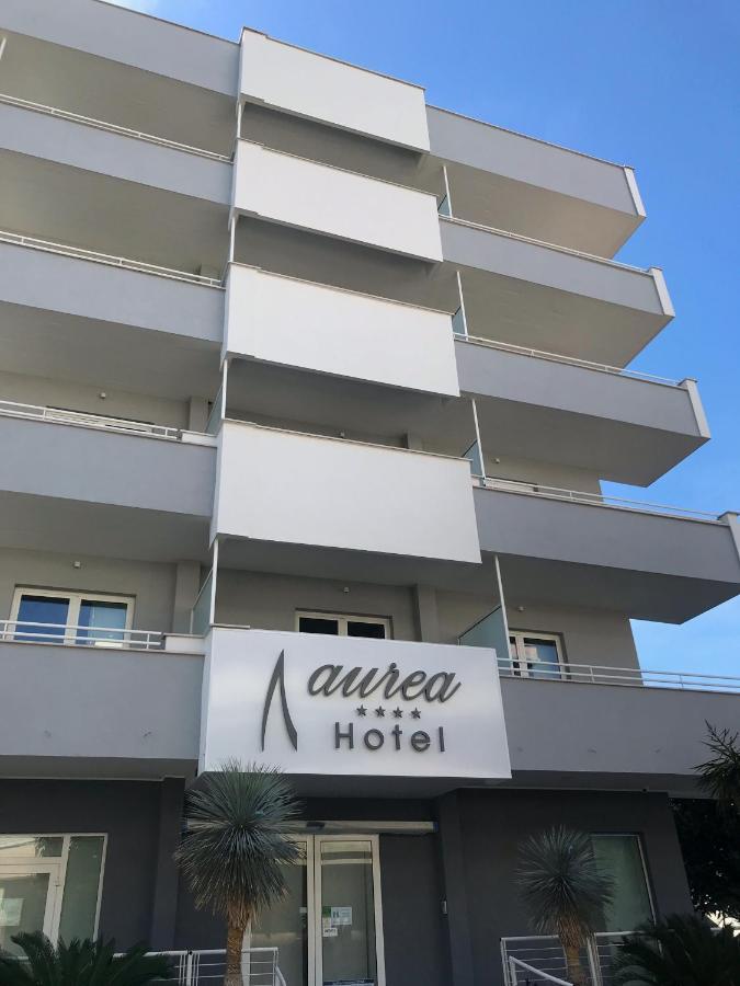 Aurea Hotel Tortoreto Buitenkant foto